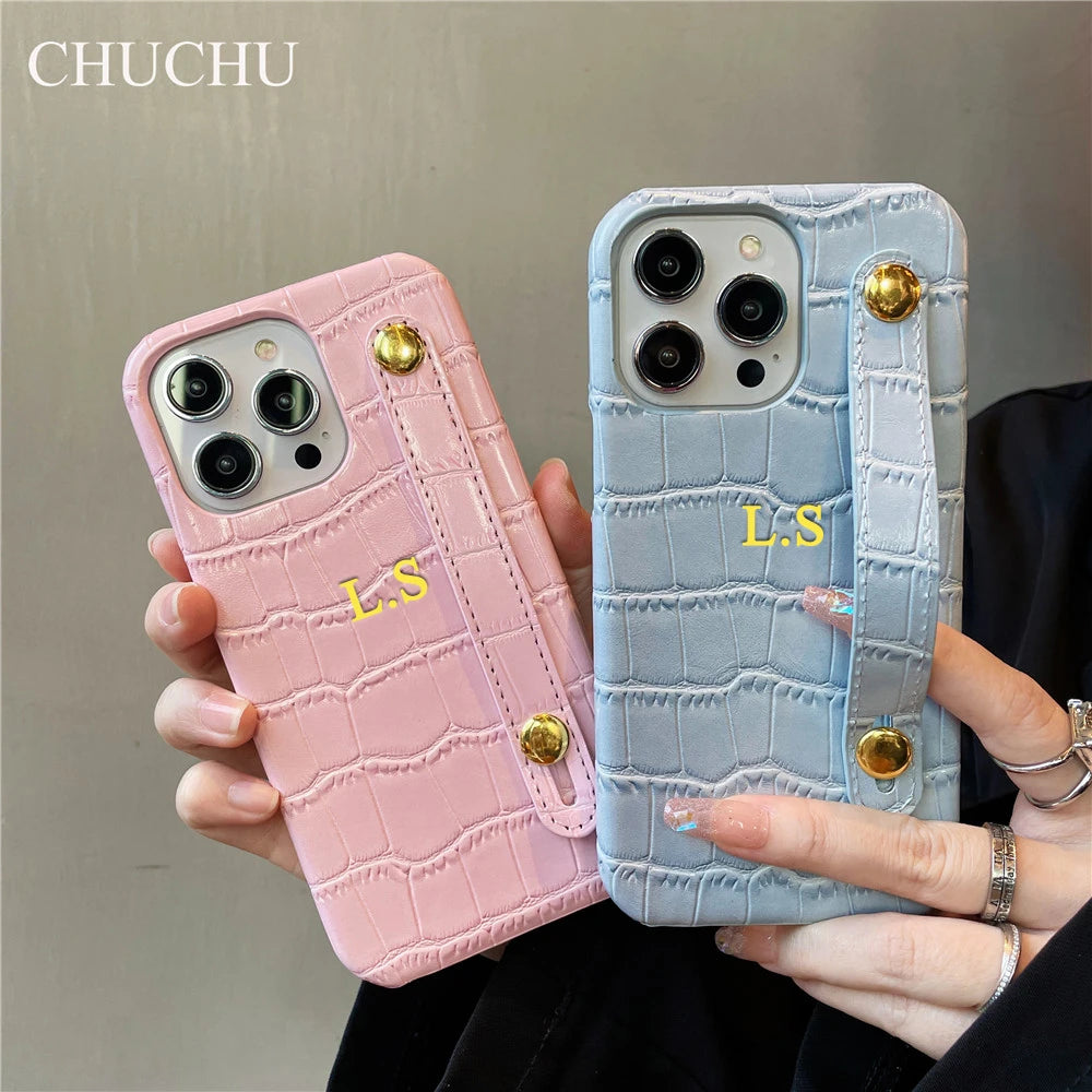 Custom Gold Name Leather Wristband Case – iPhone 14/13/12/11/XS/XR/7/8/SE