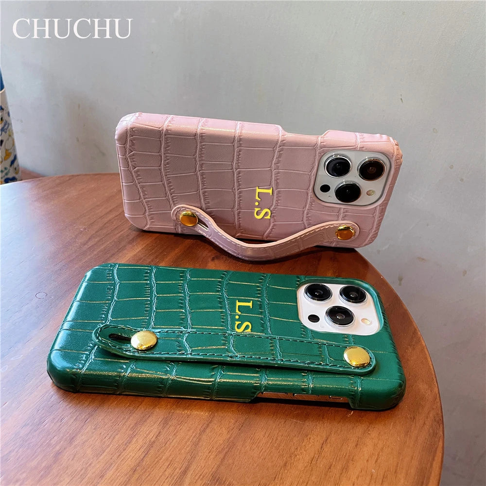 Custom Gold Name Leather Wristband Case – iPhone 14/13/12/11/XS/XR/7/8/SE