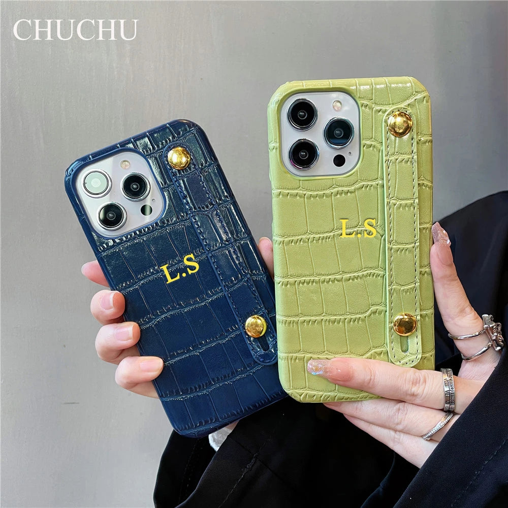 Custom Gold Name Leather Wristband Case – iPhone 14/13/12/11/XS/XR/7/8/SE