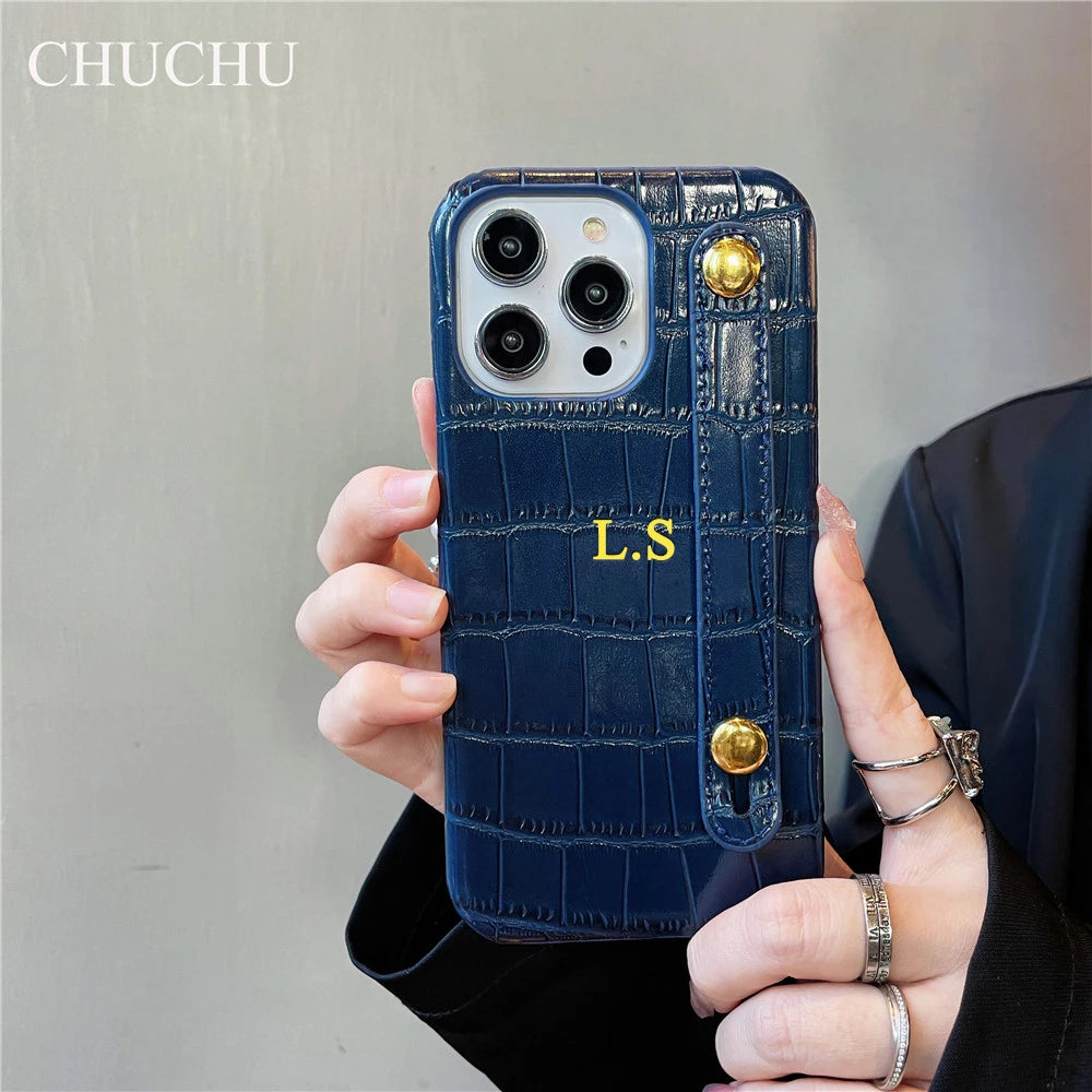 Custom Gold Name Leather Wristband Case – iPhone 14/13/12/11/XS/XR/7/8/SE